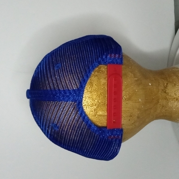 Glass Barn  Bean There Done That, lot of 3 Caps, mash back, adjustable tab, NWOT - Picture 7 of 7